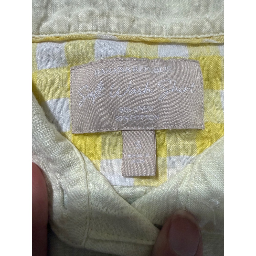 Banana Republic Soft Wash Butter Yellow Linen-Blend Button-Down Shirt Small - Picture 5 of 11